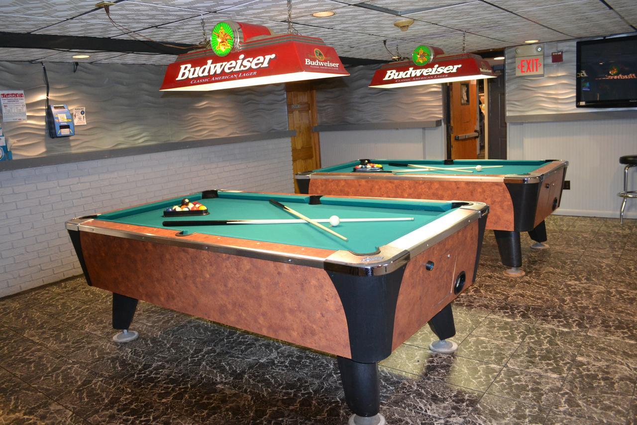 Rally Point Inn & Pub Foxborough Exteriör bild